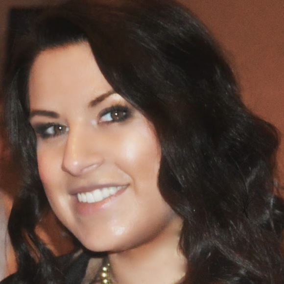 Meet your Posher, Allie - Picture 1 of 1